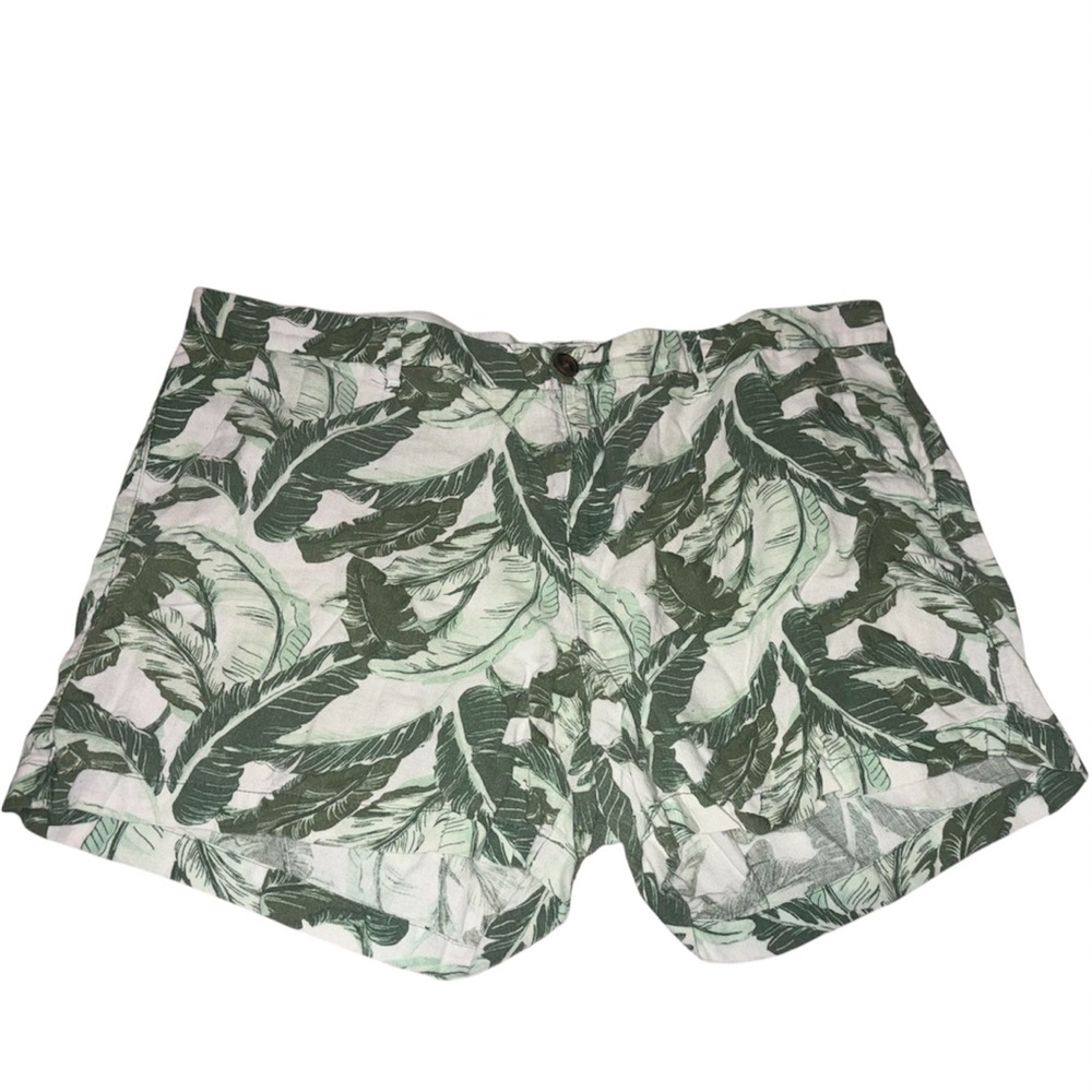 OLD NAVY Tropical Leaf Print Shorts